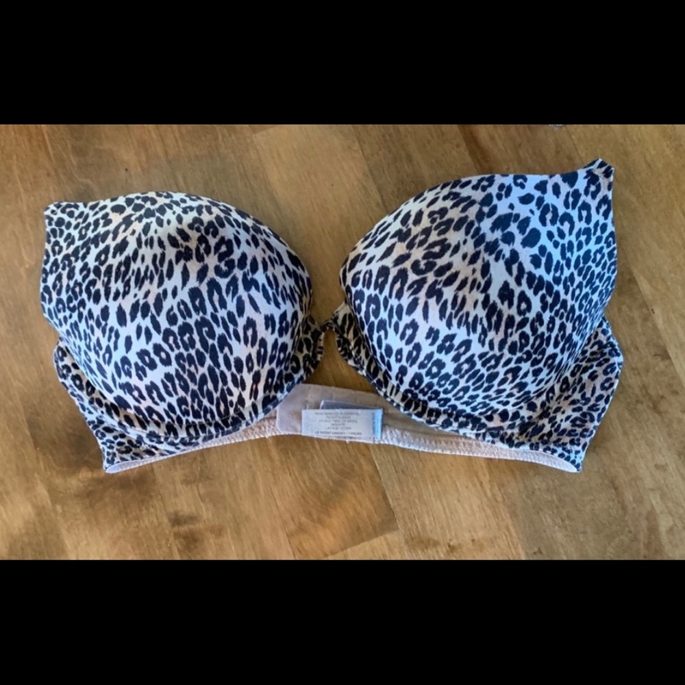 Victoria’s Secret Leopard Print Bra 34C